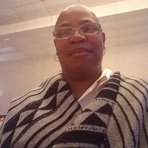 Meet your Posher, Deborah